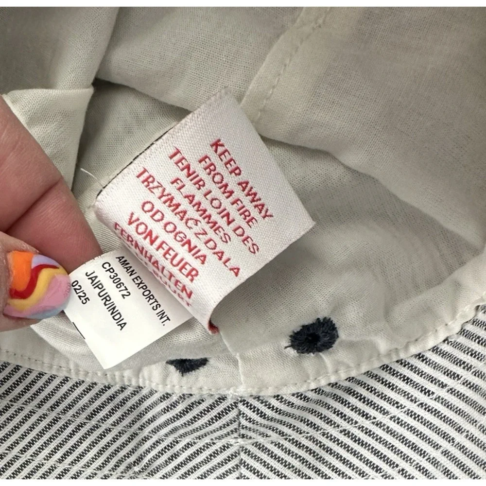 New Tommy Bahama Kids Toddler White Blue Chambray Bucket Hat Size 4T